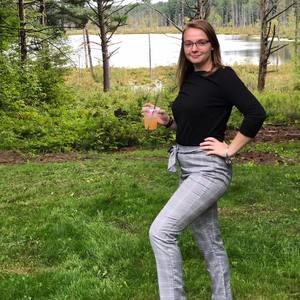 Meet your Posher, Cassie